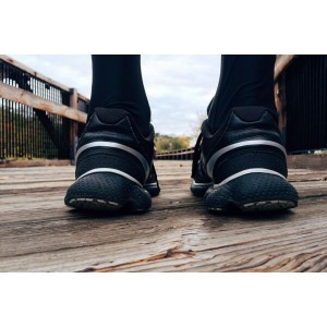 Спортивне взуття Спортивне взуття